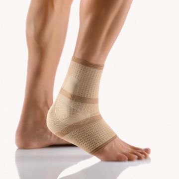 Bort TaloStabil Eco Sprunggelenkbandage haut large - Entdecken sie die Bort TaloStabil Eco Sprunggelenkbandage bei Sanidoe. Jetzt bestellen und die Silikonpelotten mit Massagefunktion genießen. 